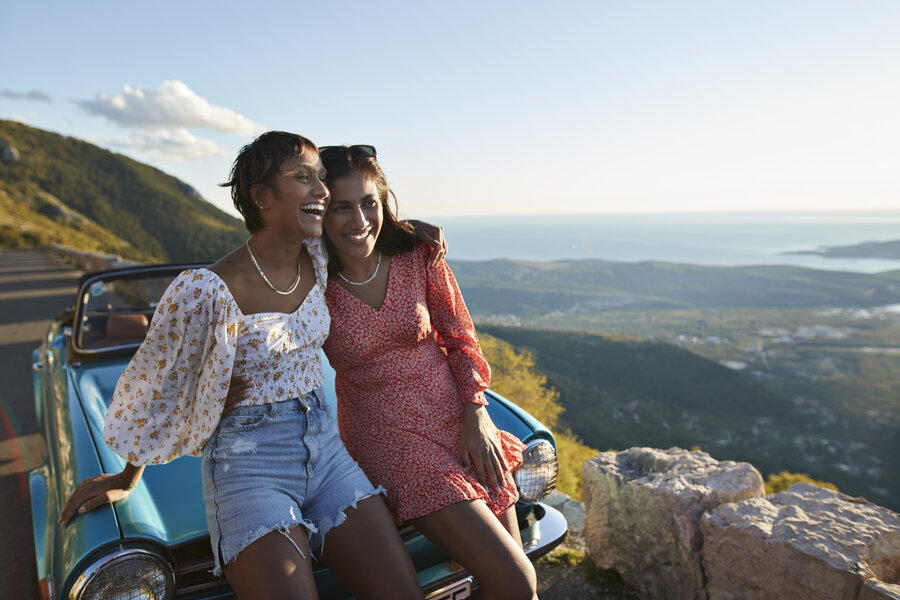 Renting clothes for vacation is taking over Instagram travel posts