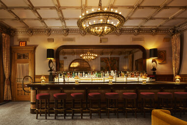 lobby bar hotel chelsea