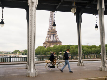 paris eiffel tower view pedestrian