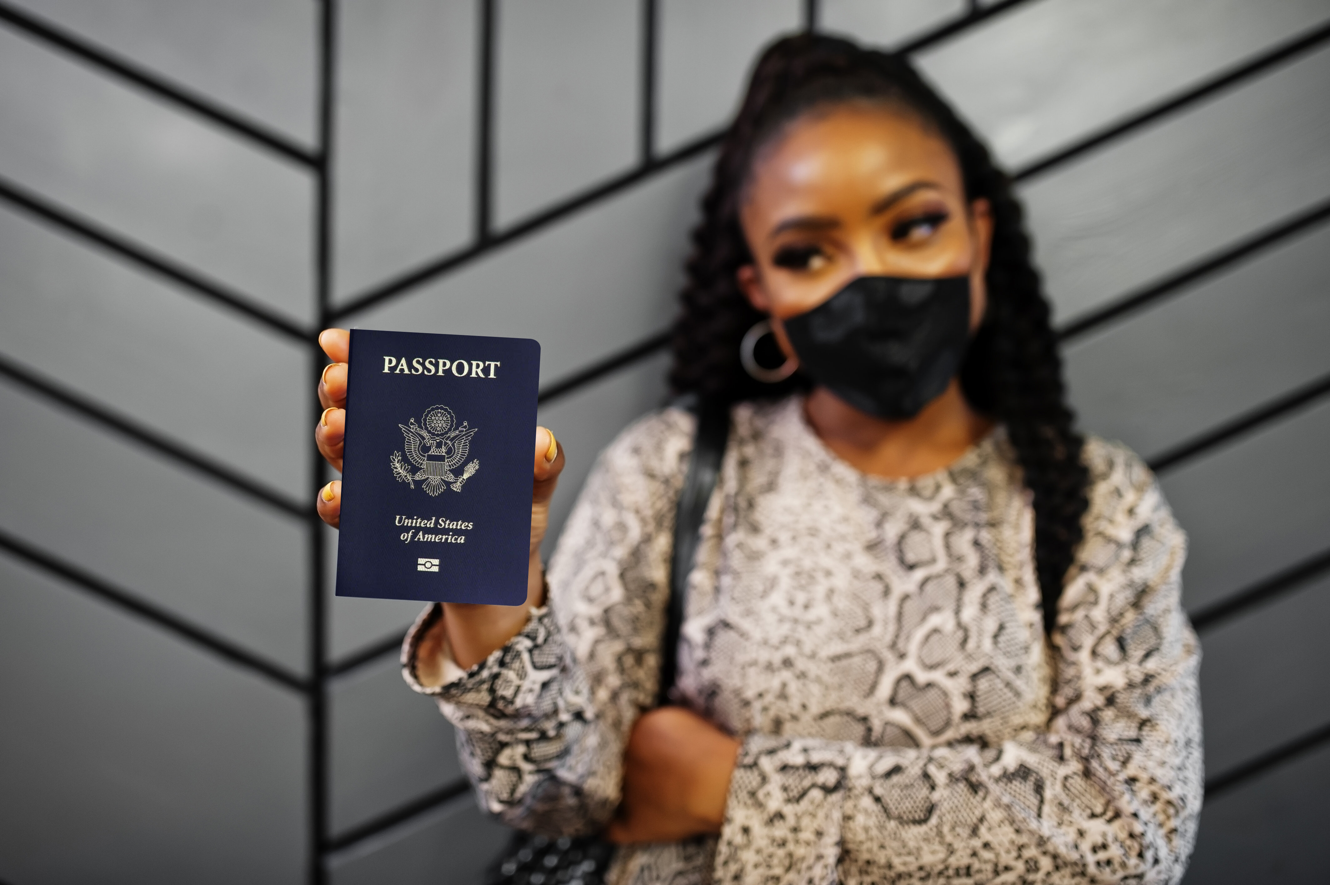 Here&rsquo;s a Fast and Easy Way to Renew Your Passport Online, 24 Hours a Day