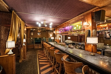 bar at andy’s in weho