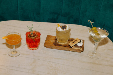 cocktails at andy’s, the new bar in west hollywood