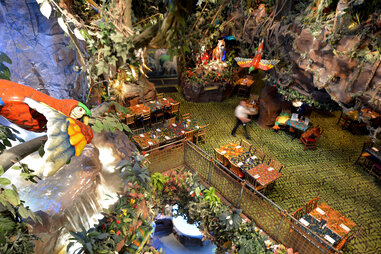 Interior of the Rainforest Cafe in San Francisco