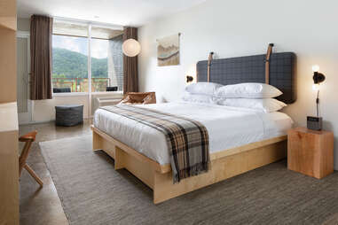 Rhode’s Motor Lodge