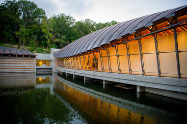 crystal bridges museum of american art bentonville arkansas