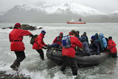 Antarctica cruise excursion