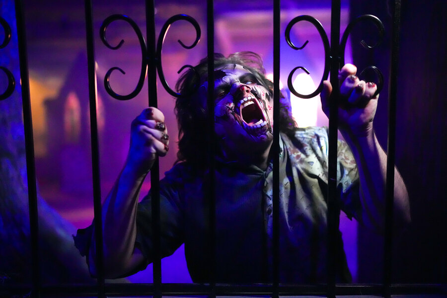 Are Spooky Frights Beneficial? The Mall of America Finds Out - Thrillist
