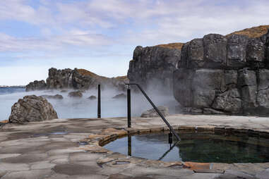 a cold plunge and steamy lagoon