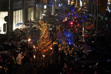 Crowds watch the Macnas Halloween Parade in Dublin city centre part of the Bram Stoker Festival.