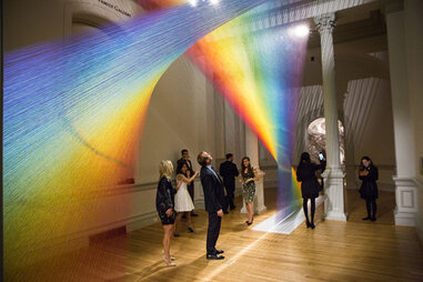 the wonder dc museum rainbow