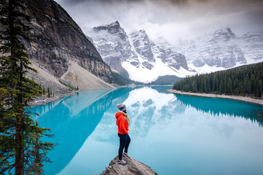 woman traveling alone Banff national park