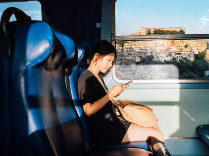 woman traveling solo