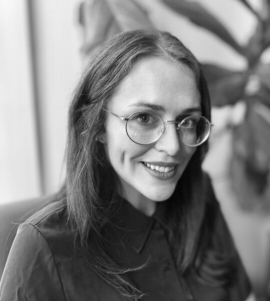 Lindsay Schrupp - Thrillist