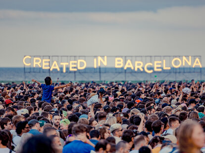 Exciting Crowd at iHeart Country Music Festival 2026