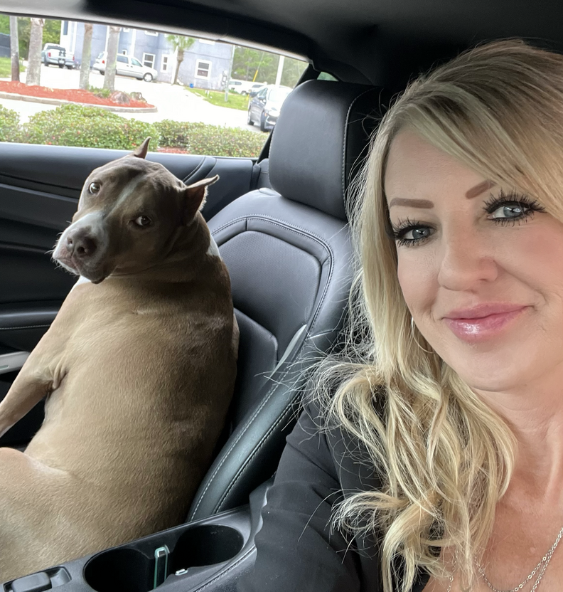 サンとジェニファーの幸せな時間