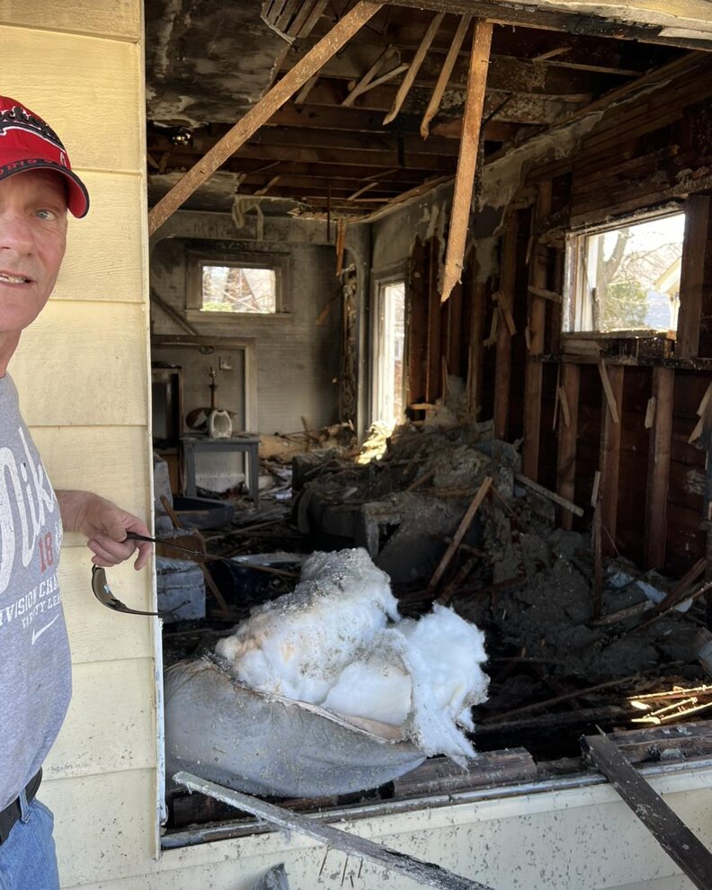 Man Rescues Elderly Woman From House Fire — Then His Dog Saves Her Dog ...