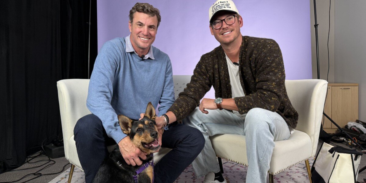 Shep Rose And Austen Kroll Try Dog Treats On Their Dodo Dream Date ...