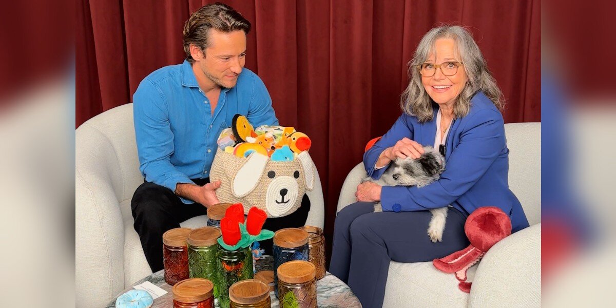 Sally Field Promises To Visit Whoever Adopts The Pup From Her Dodo Dream  Date - The Dodo