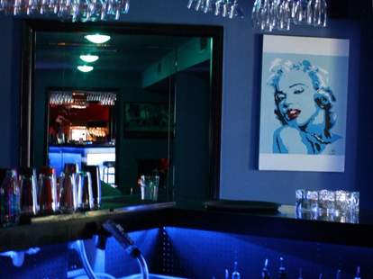 The Blu Room Drink Thrillist Atlanta