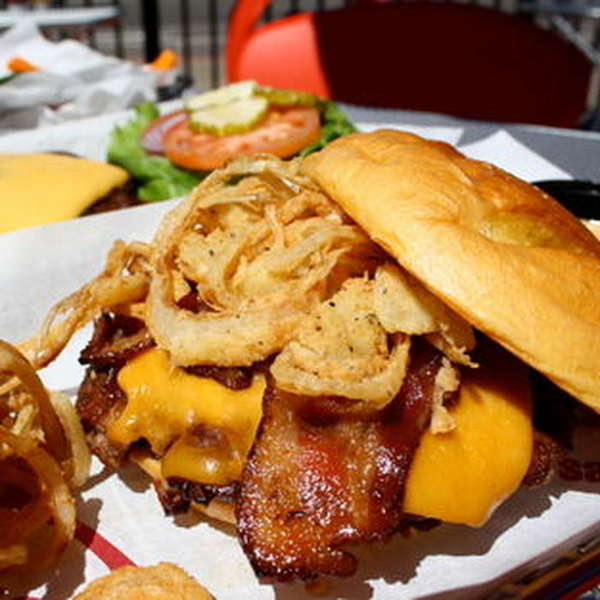 Smashburger A Restaurant in Dallas, TX Thrillist