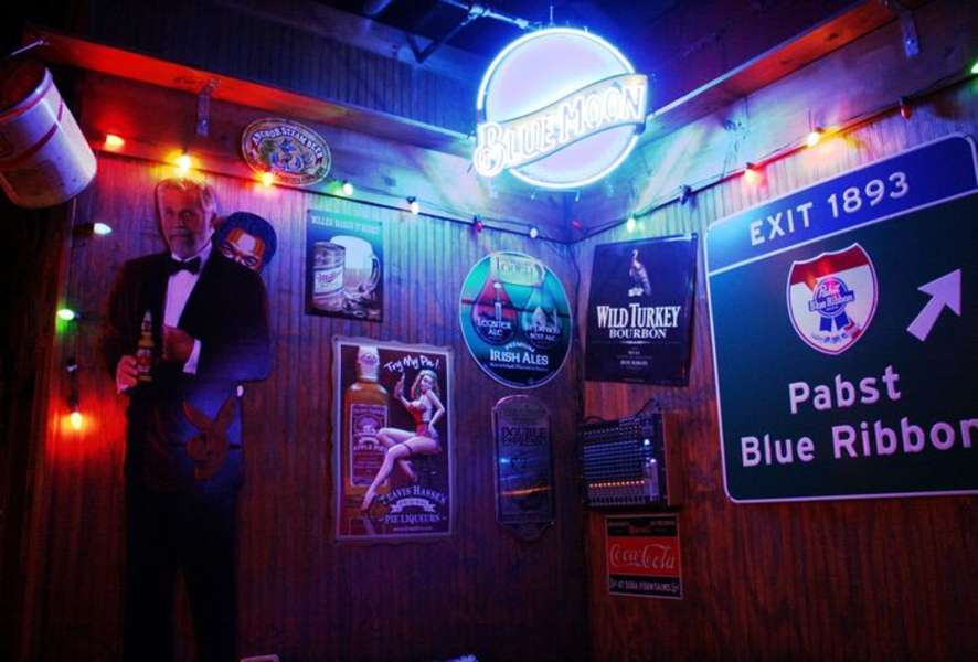 Buckhead's extreme sports bar finally opens Thrillist