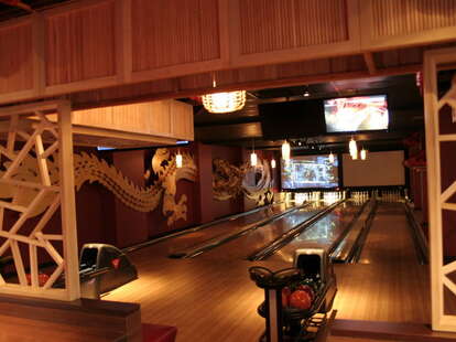 Bowling times square deals