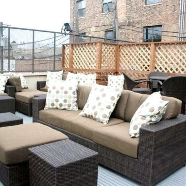 The Upper Deck at Sully's - Drink - Thrillist Chicago