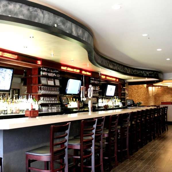 The Exchange Bar Grill Eat Thrillist New York