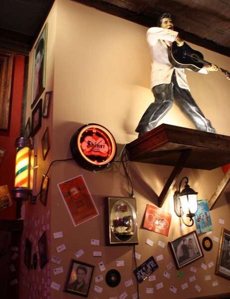 Beale St. Tavern - Drink - Thrillist Austin