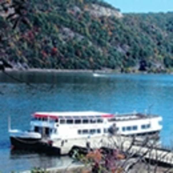 Bear Mountain Cruise The Circle Line's epic booze cruise Thrillist