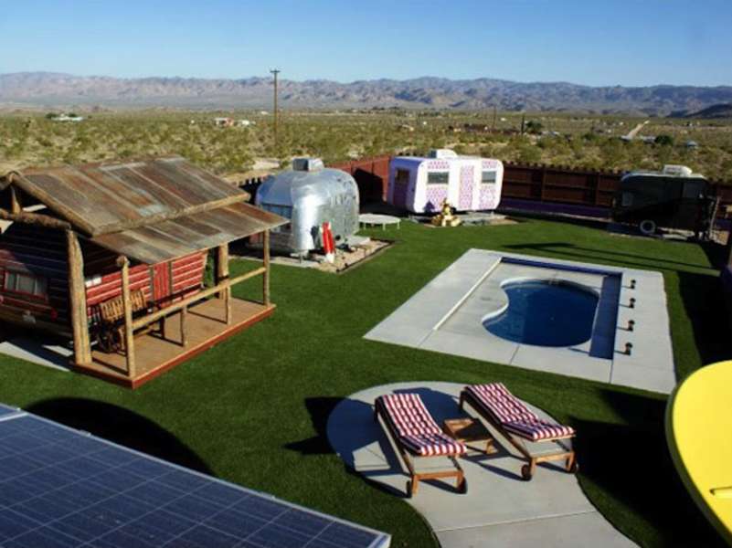 Hicksville Trailer Palace - Travel - Thrillist Nation