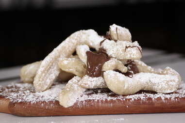 Nutella zeppoli at 180