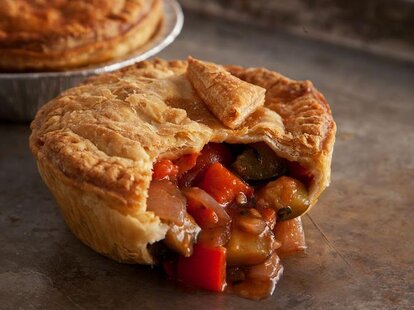 Bronzed Aussie Savoury Pie Shop A Los Angeles Ca Restaurant Thrillist