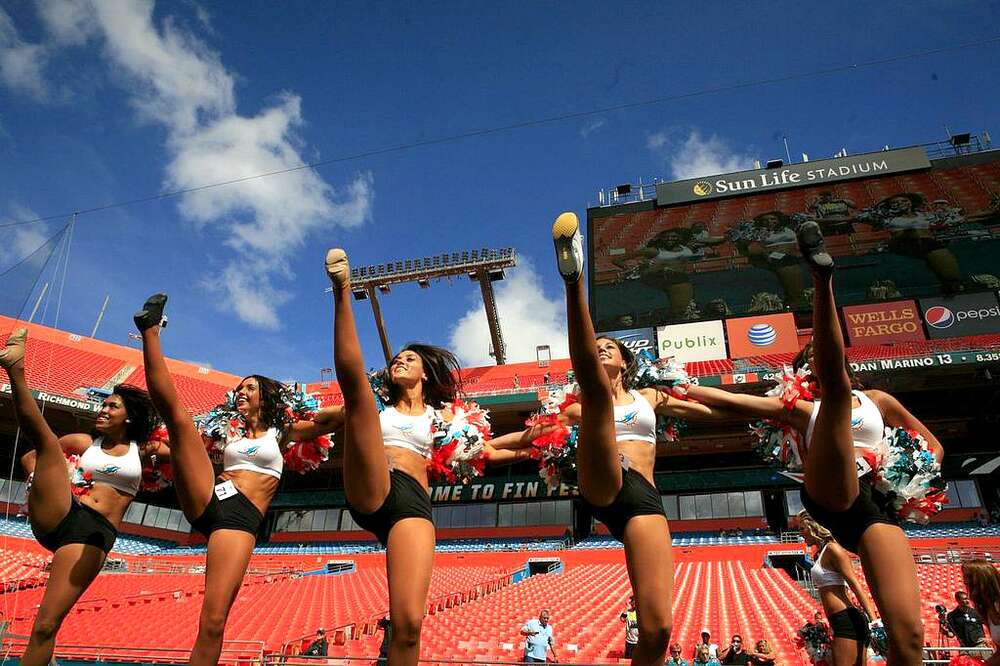 Miami Dolphins cheerleaders rock out in new lip dub video