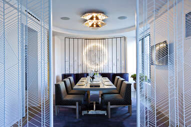 W New York - Times Square Extreme WOW Suite Dining/Meeting room