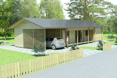 medium sized Glog Home house with carport