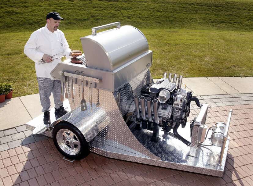 The Electric Outdoor Smoker - Hammacher Schlemmer