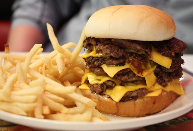 The Steak & Shake 7x7 Burger - Seven-patty, 1330-Calorie Burger - Thrillist