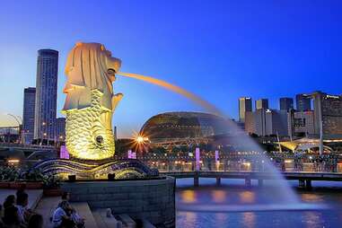 Singapore city fountain night lights