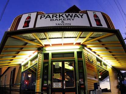 Exterior of Parkway Bakery & Tavern in New Orleans