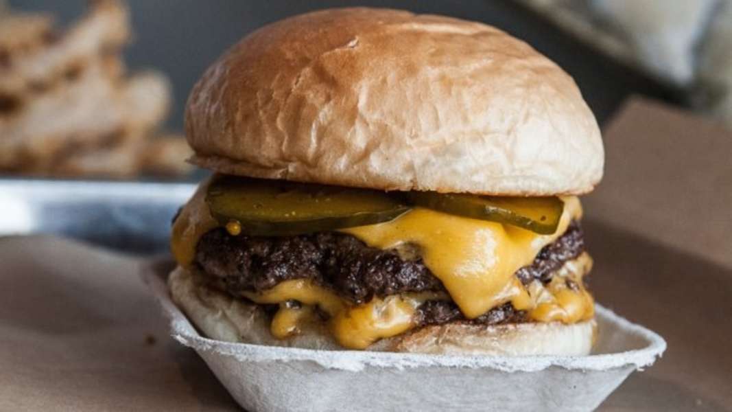 The Company Burger: A Restaurant in New Orleans, LA - Thrillist