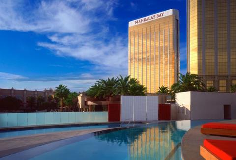 Moorea Beach Club: A Las Vegas, NV Bar.