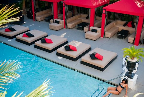 Naked Pool at the Artisan: A Las Vegas, NV Bar.