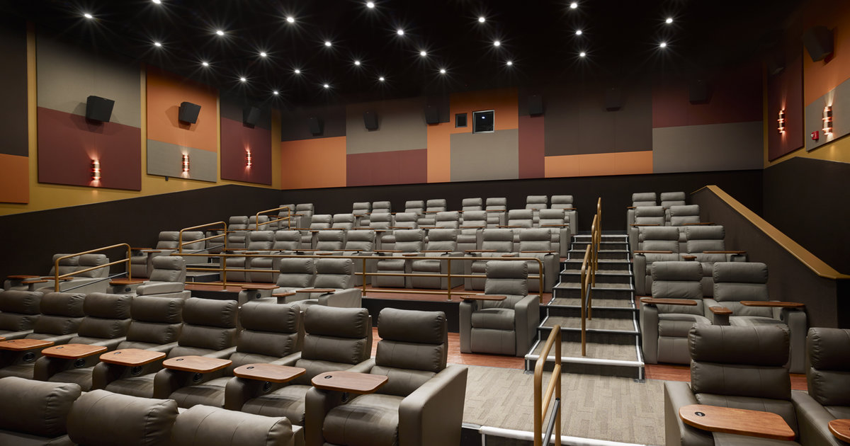 Showcase Superlux Movie theater complete with inseat dining, bar
