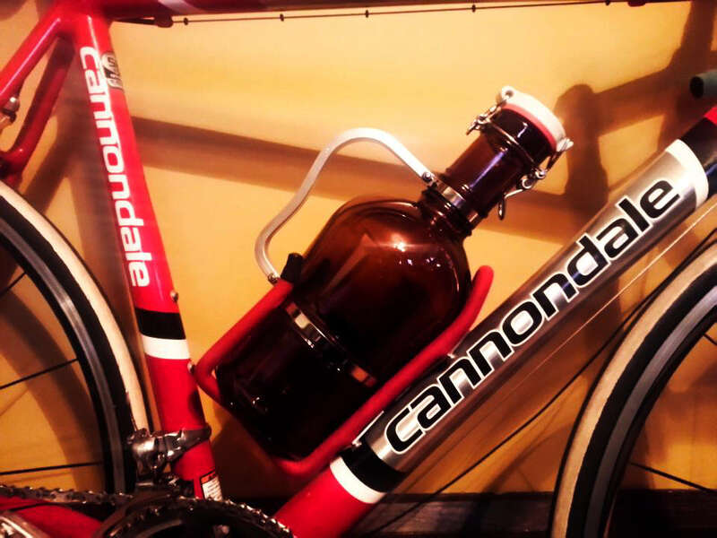 The Growler Cage Take your beer on a bike ride Thrillist Nation