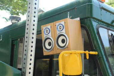 Speakers attached to the Braz BQ Truck at Drexel