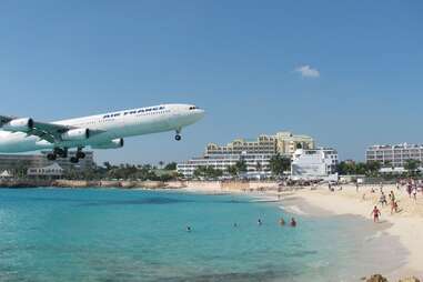 plane at princess Juliana International Airport