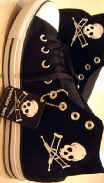 jackass 2 converse chuck taylors