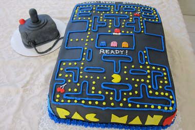 Pac-Man cake