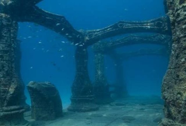 Under The Sea - Underwater Restaurant, Sculpture Park and other Cool ...